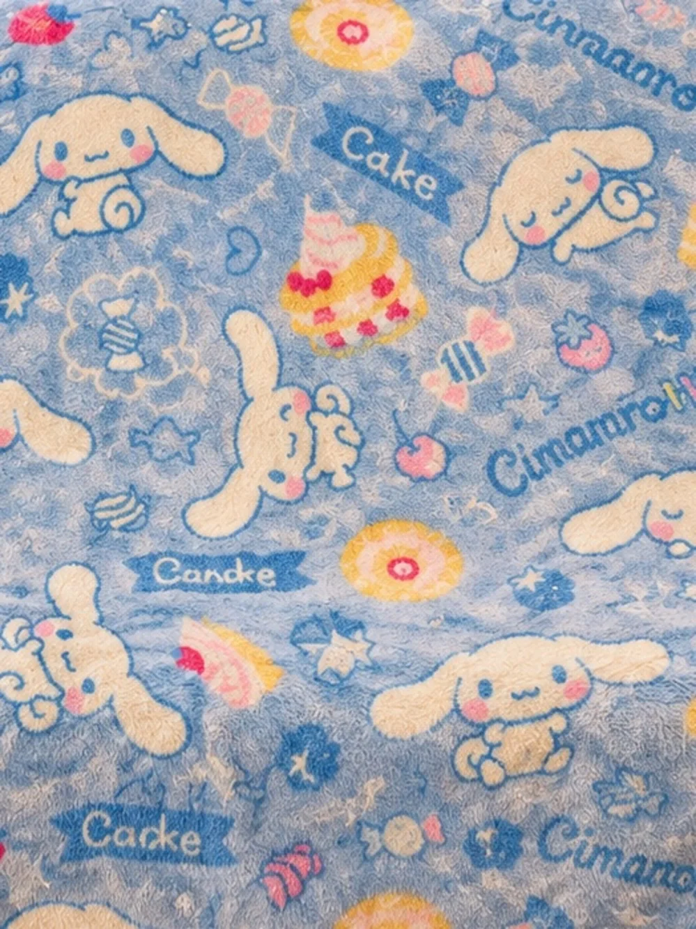 Sanrio Cinnamoroll Plush Throw Blanket in Light Blue with Pink 38” x 48”